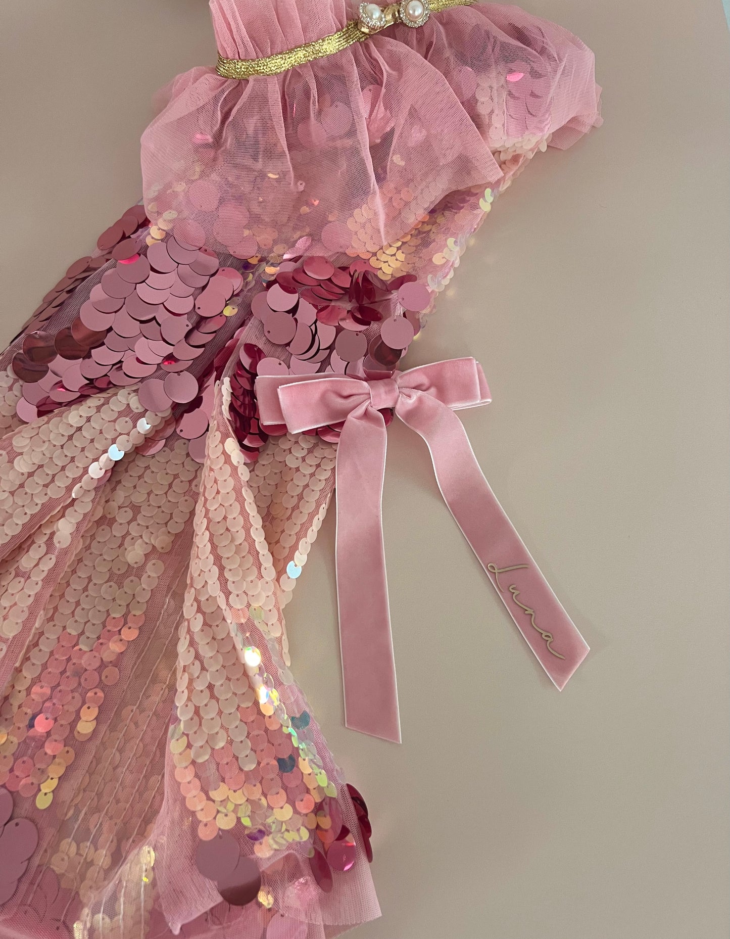 Pink Shimmer Cape Gift Bundle